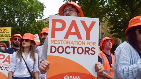 Getty Images Doctors on strike in 2023