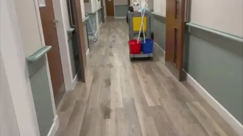 urine footprints